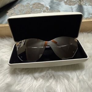 Amazing! Versace Mirrored Cat Eye Sunglasses 4266 in Black